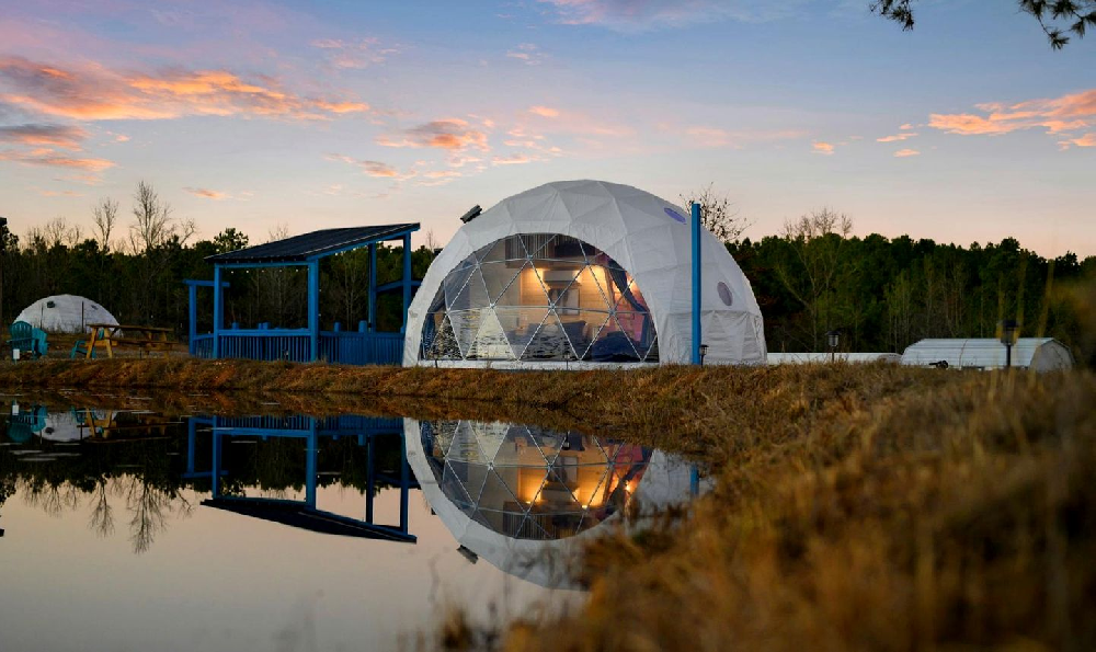 Superb Holaj Tent: Sustainable Luxury Tents for the U.S. and Middle East