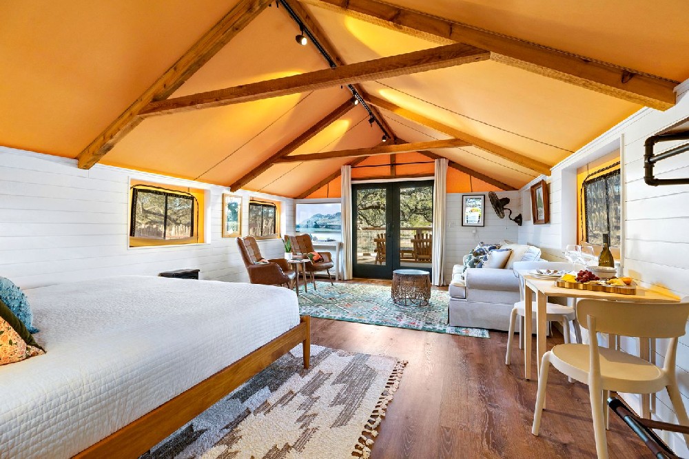 Superb Holaj Tent Becomes the Favorite of U.S. Luxury Campground Operators—Feedback from Napa Valley