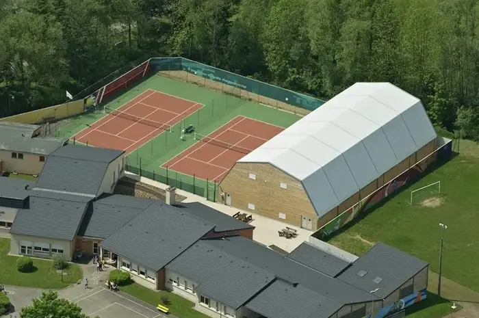 15x30m France tennis tent